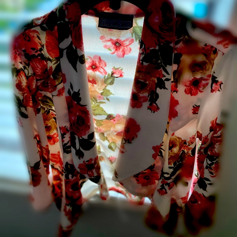 A size medium George A floral blazer